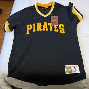 Pirates official woman’s jersey small